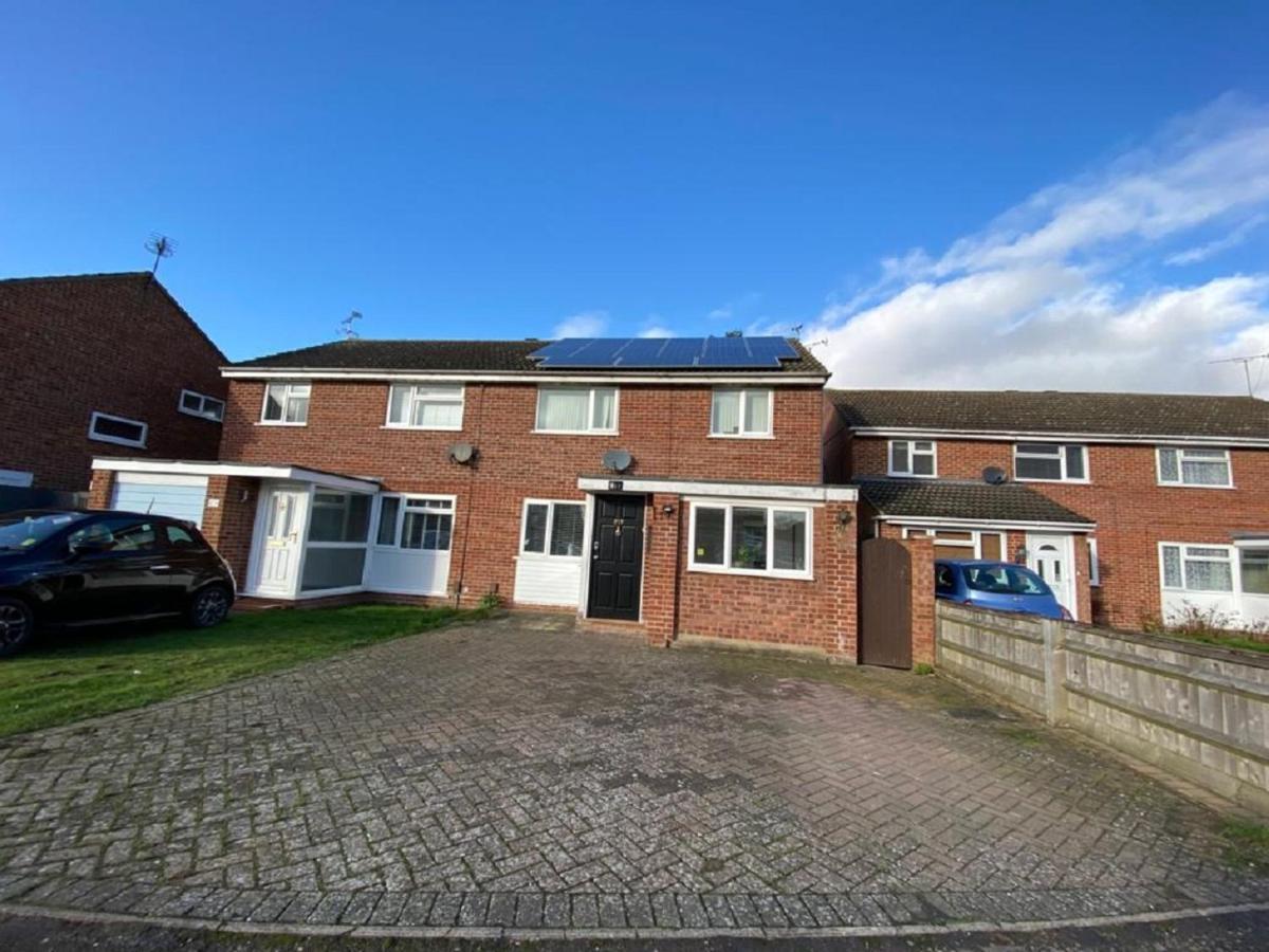 Lovely Homes Aylesbury  Εξωτερικό φωτογραφία