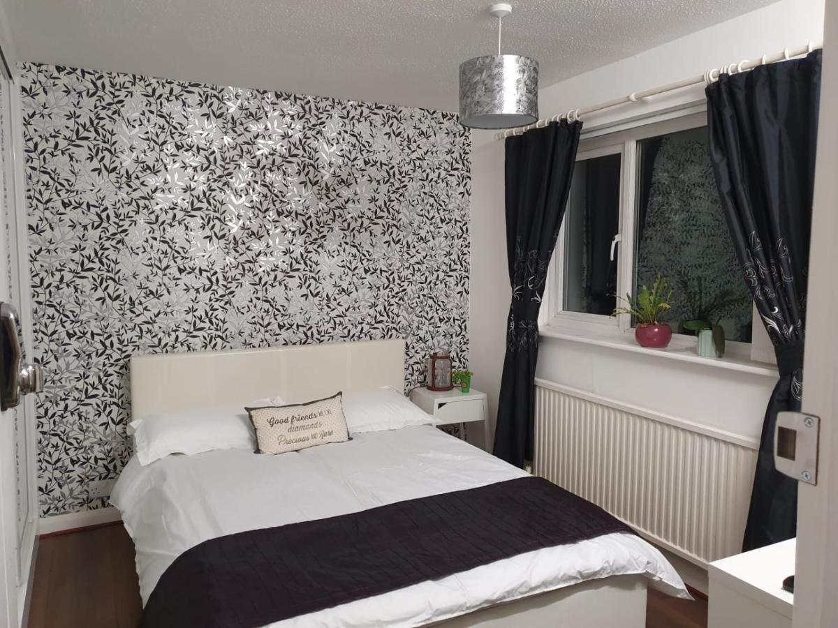 Lovely Homes Aylesbury  Εξωτερικό φωτογραφία