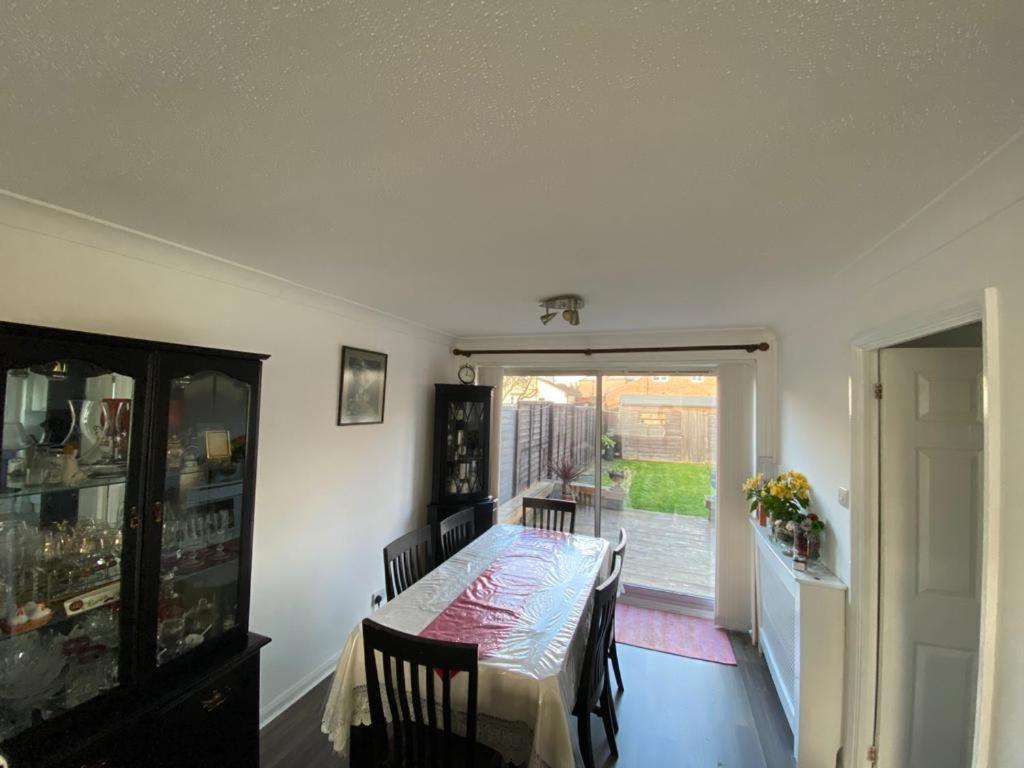 Lovely Homes Aylesbury  Εξωτερικό φωτογραφία