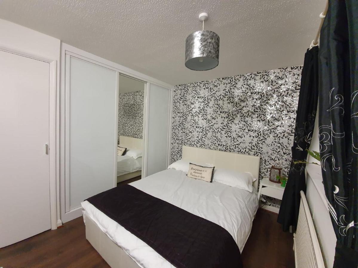 Lovely Homes Aylesbury  Εξωτερικό φωτογραφία