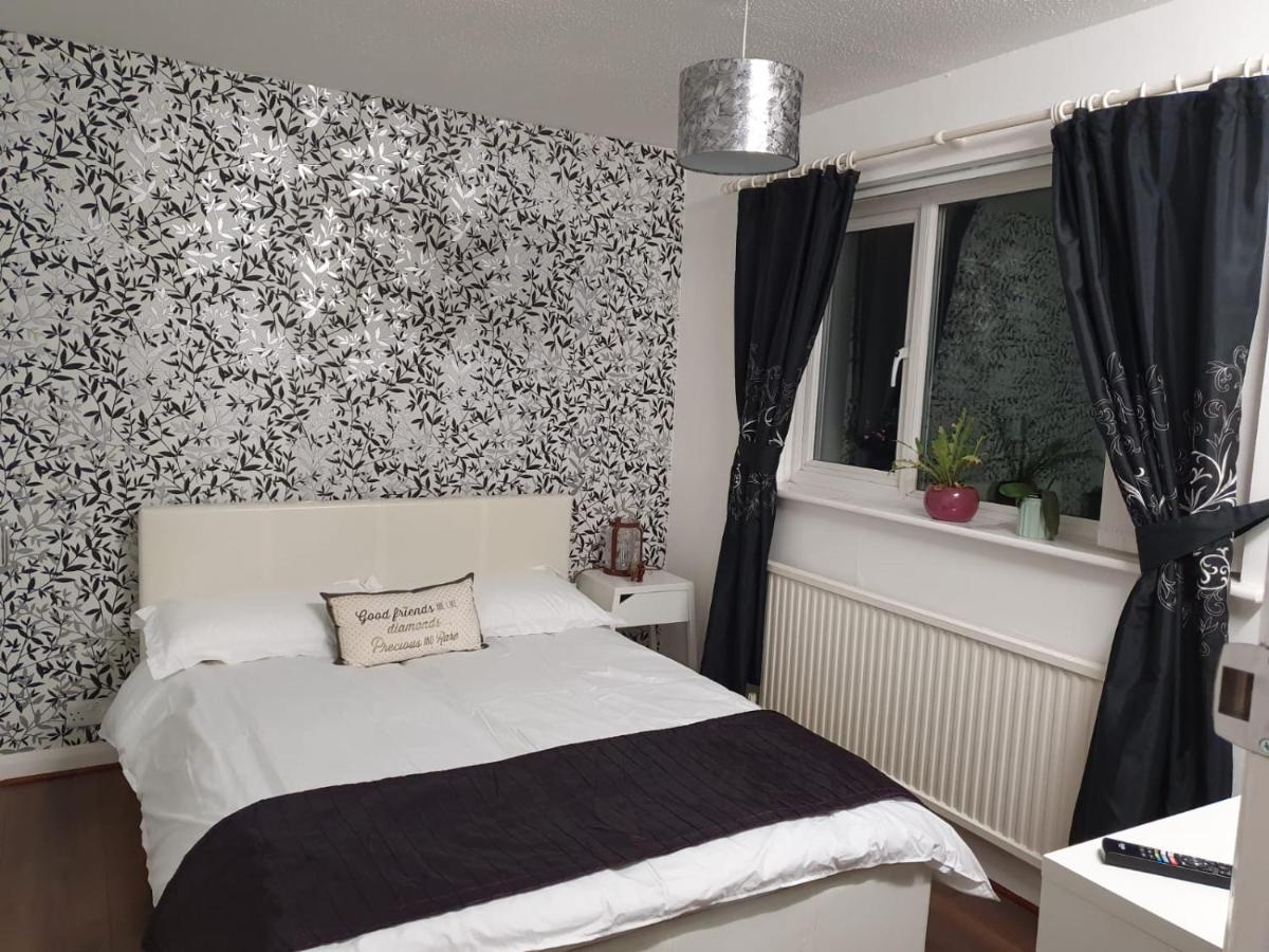 Lovely Homes Aylesbury  Εξωτερικό φωτογραφία